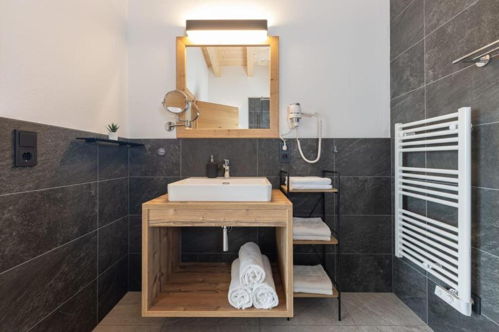Apartments Am Bichl Fulpmes Εξωτερικό φωτογραφία